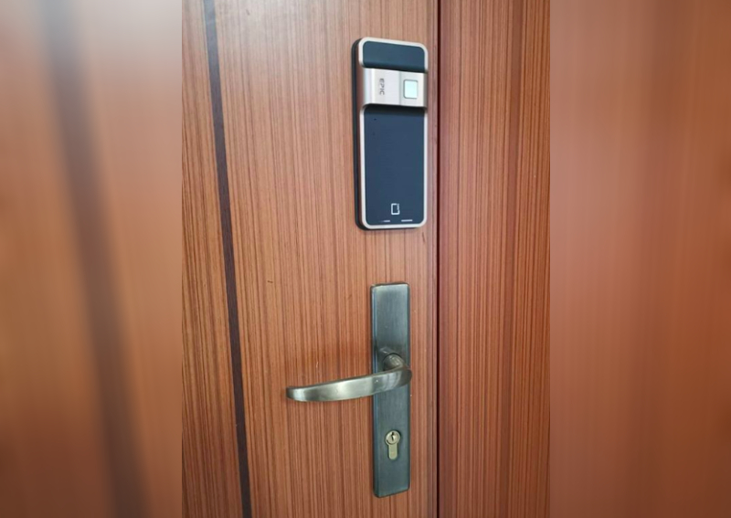 electronic lock safe in Singapore