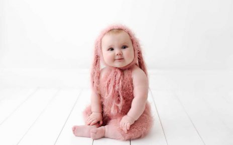 Why you need a new born baby photographer?