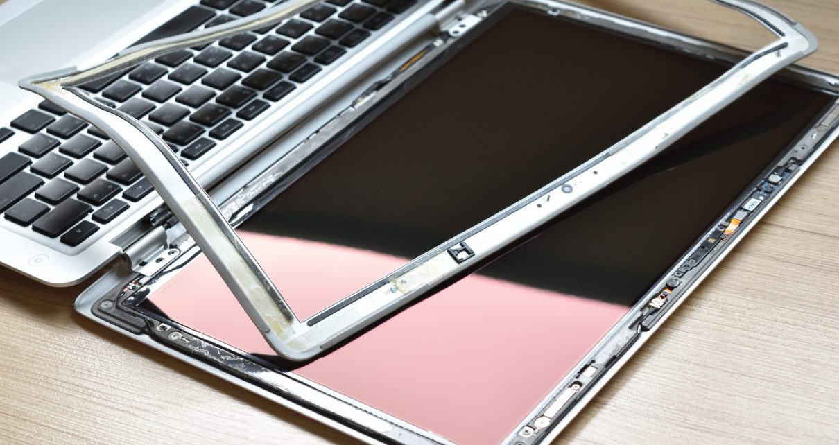 Laptop repair service