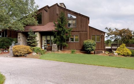 buying a luxury home